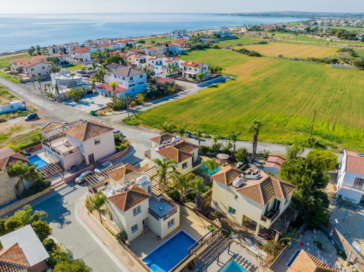 Villa Lynn Chill Out Seaview 아이아 나파 외부 사진